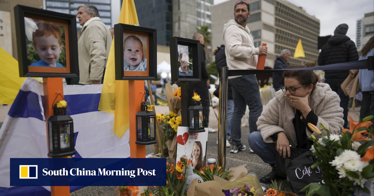 Bibas Family Funeral Draws Thousands in Israel