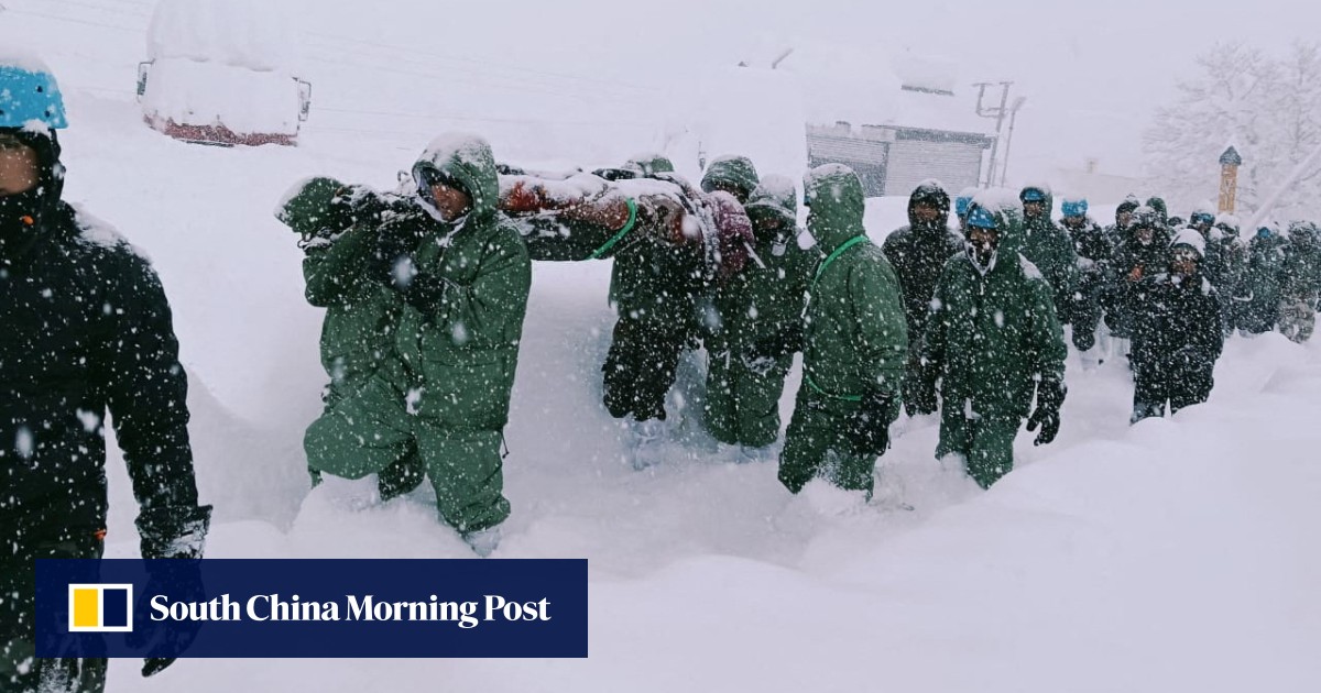 Avalanche in Indian mountain state leaves at least 41 people trapped