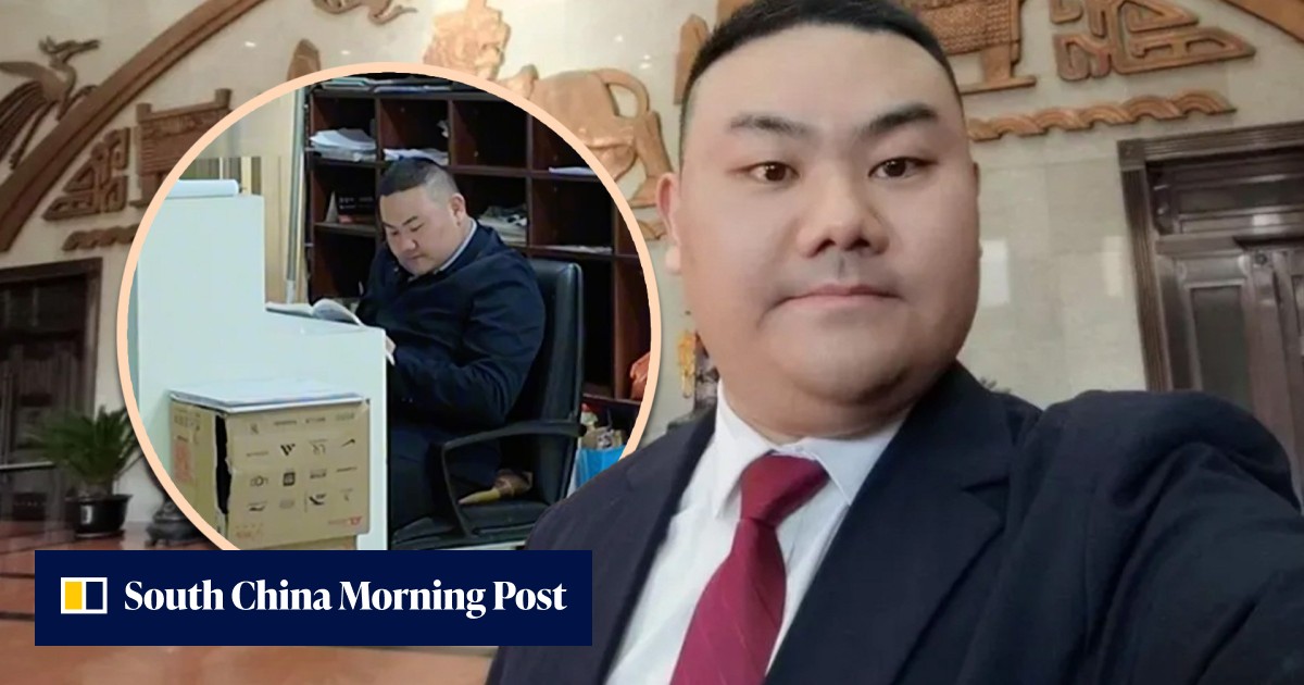 Ex-China security guard becomes lawyer after 10 years auditing courses ...