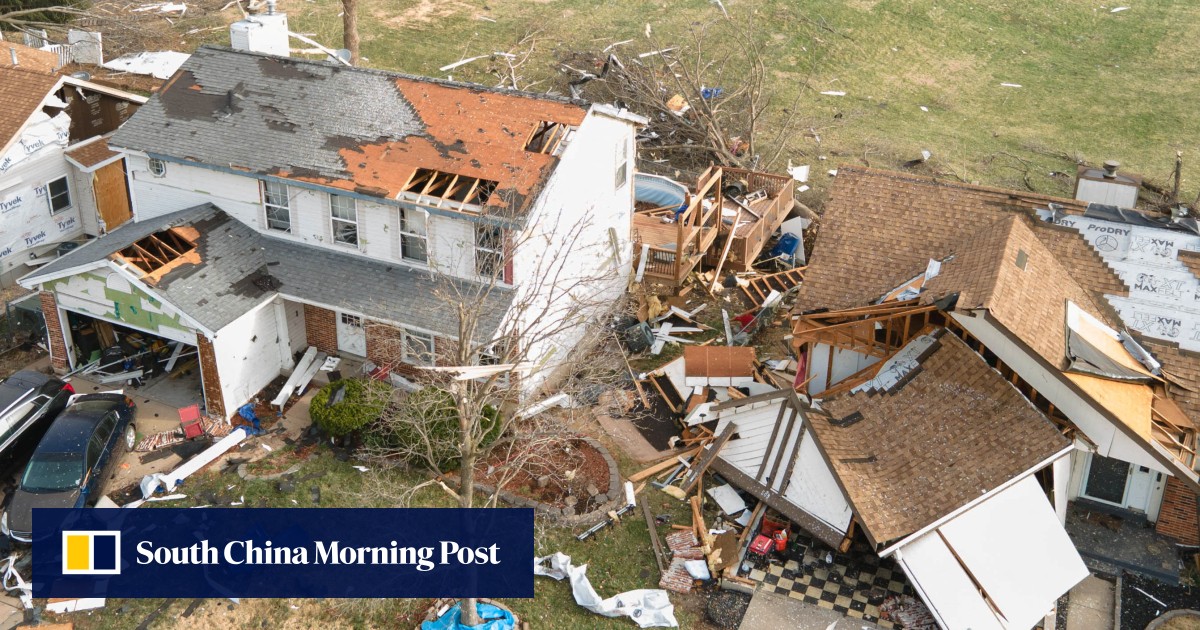 Monster US storm spawns tornadoes and fans wildfires, killing at least 17