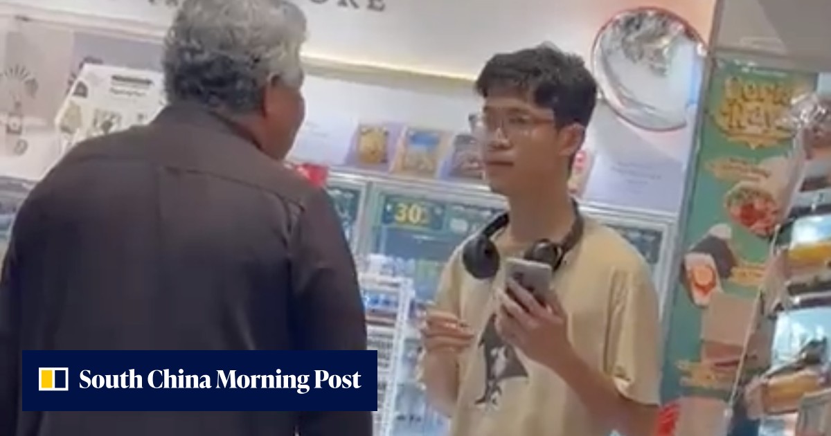 Malaysian retiree claims trial to slapping non-Muslim for eating during ...