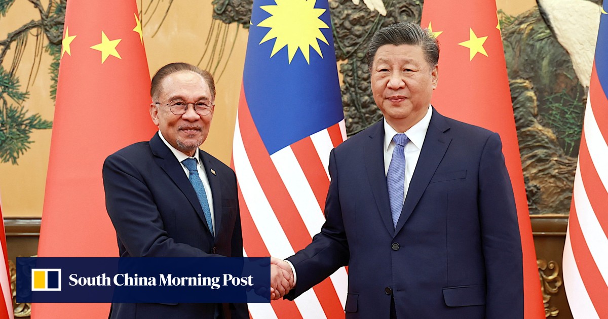Xi Jinping Visits Malaysia Amid U.S. Tariff Tensions