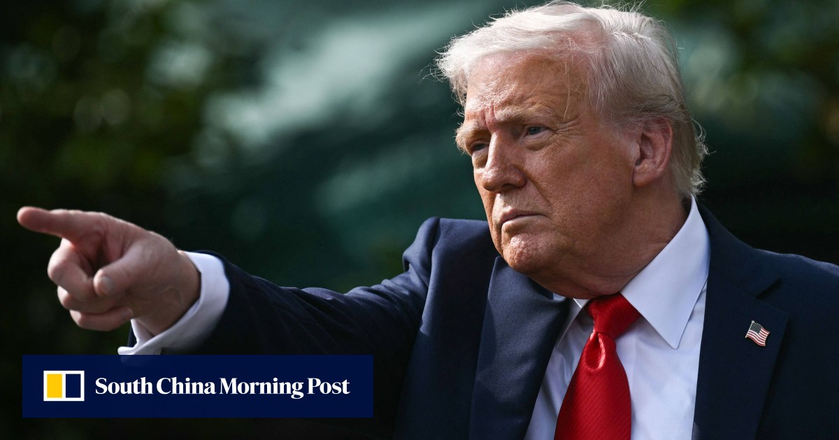 トランプは、ハーバードが「謝罪」することを望んでおり、学校の免税ステータスを脅かしています