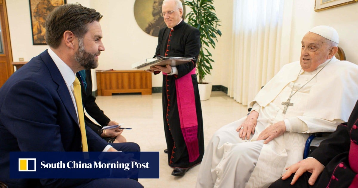 Vance meets Pope Francis amid row over Trump’s migrant plans