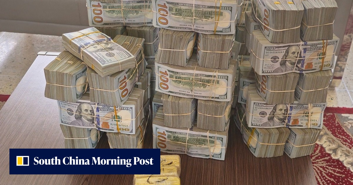 Indian man trying to smuggle out US$2.8 million in cash and gold caught ...