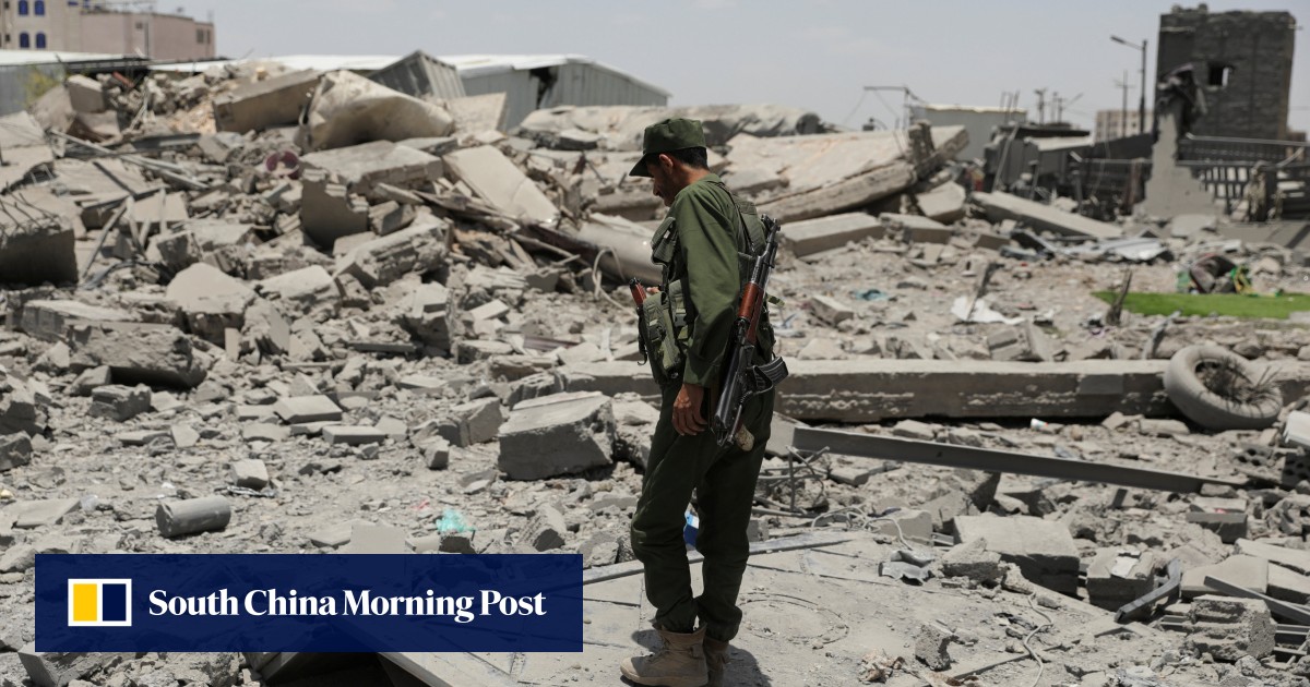 US says Yemen strikes have hit 800 targets, killing hundreds of Houthis