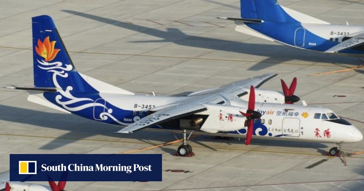 Joy Air’s joyless pilots forced to deliver food as Chinese airline hits rock bottom - SCMP (Picture 1)