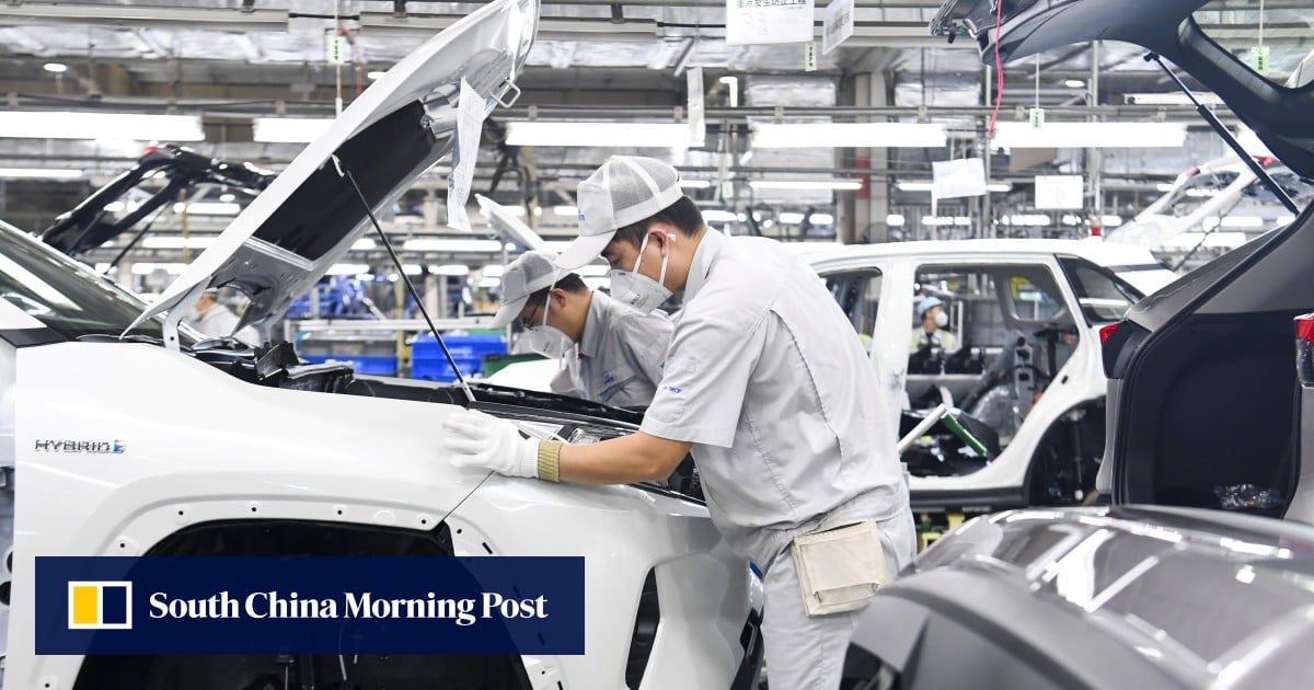 Toyota warns of possible drop in 2025 profit as Trump’s chaotic tariffs threaten carmakers - SCMP (Picture 1)