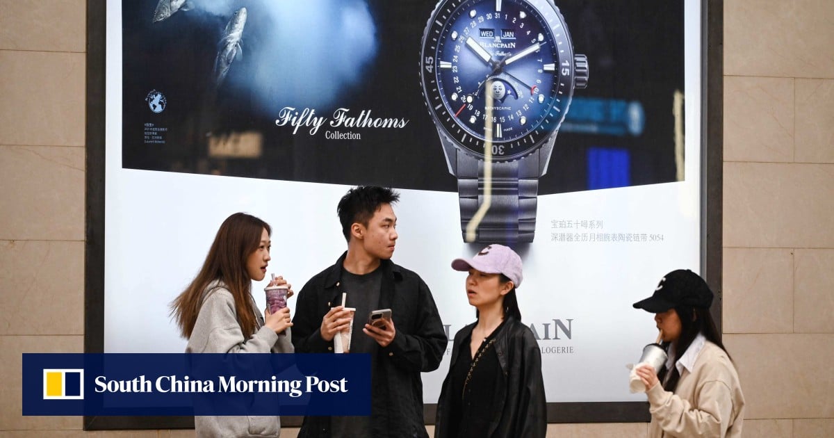 Luxury labels ditch steep China discounts to rebuild value - SCMP (Picture 1)