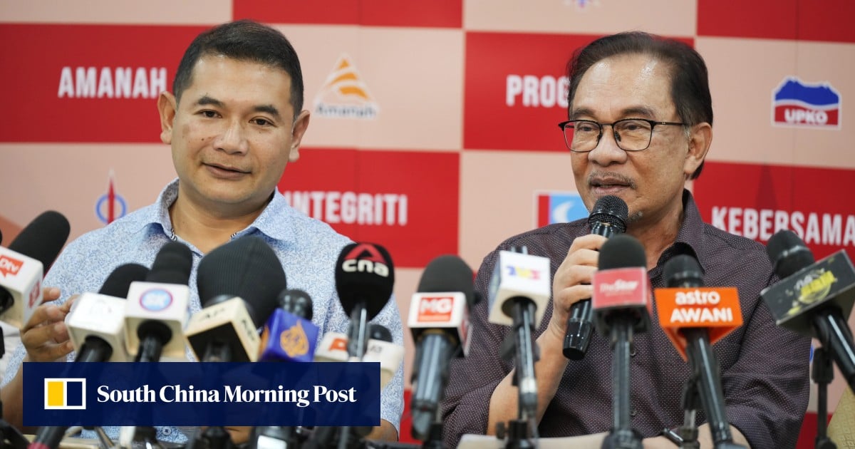 Malaysia’s Anwar risks single term as PM, minister warns, as party rift widens