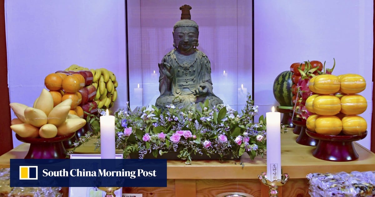 Statue stolen from Japanese temple returned from South Korea after 13 years