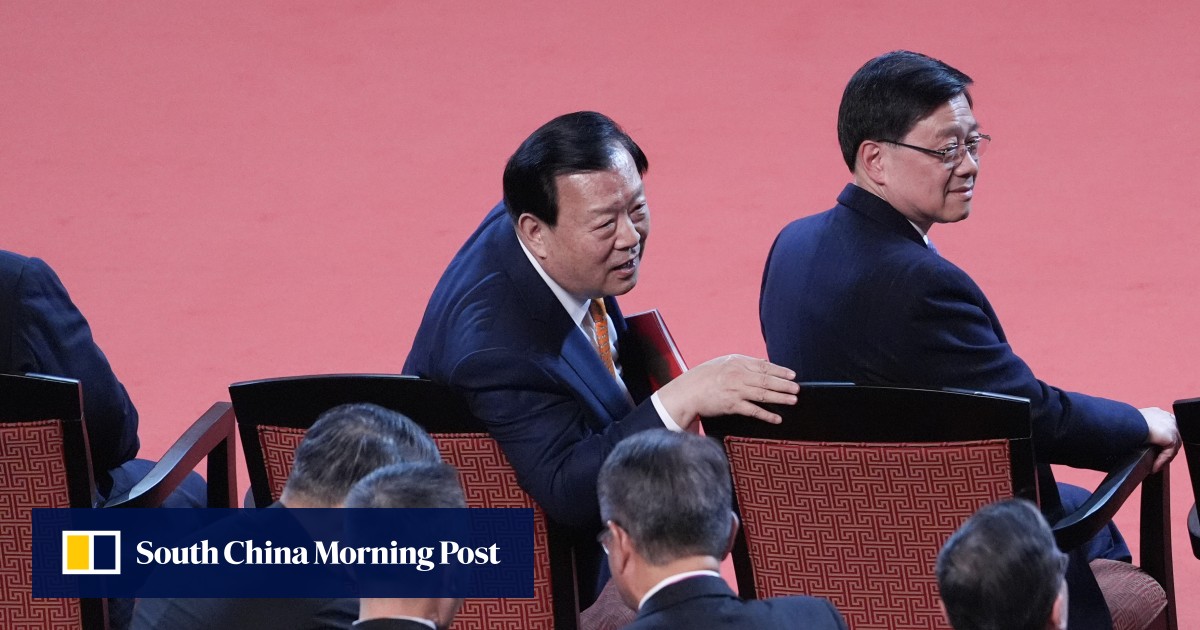 Xia Baolong urges Hong Kong, Macau business leaders to defend national interests