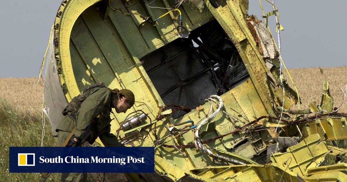 Anwar Ibrahim Didesak Tuntut Penebusan MH17 Daripada Rusia Ketika Temu Dengaan Putin: Kewajipan Moral?