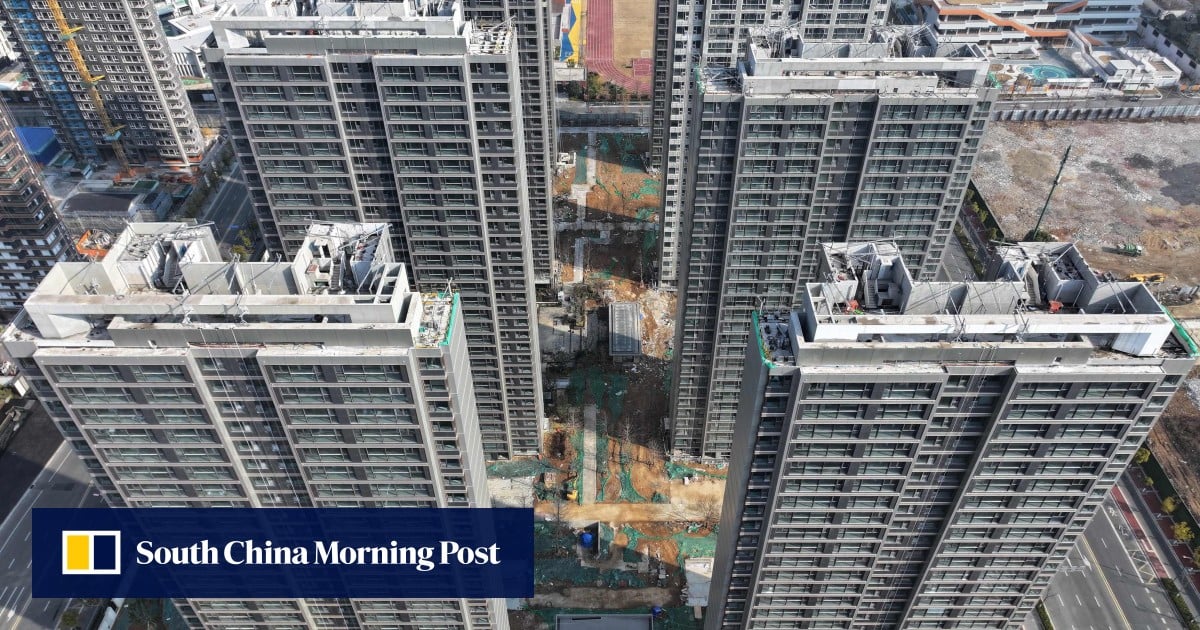Debt-laden China Vanke gets US$215 million loan from state-owned stakeholder - SCMP (Picture 1)