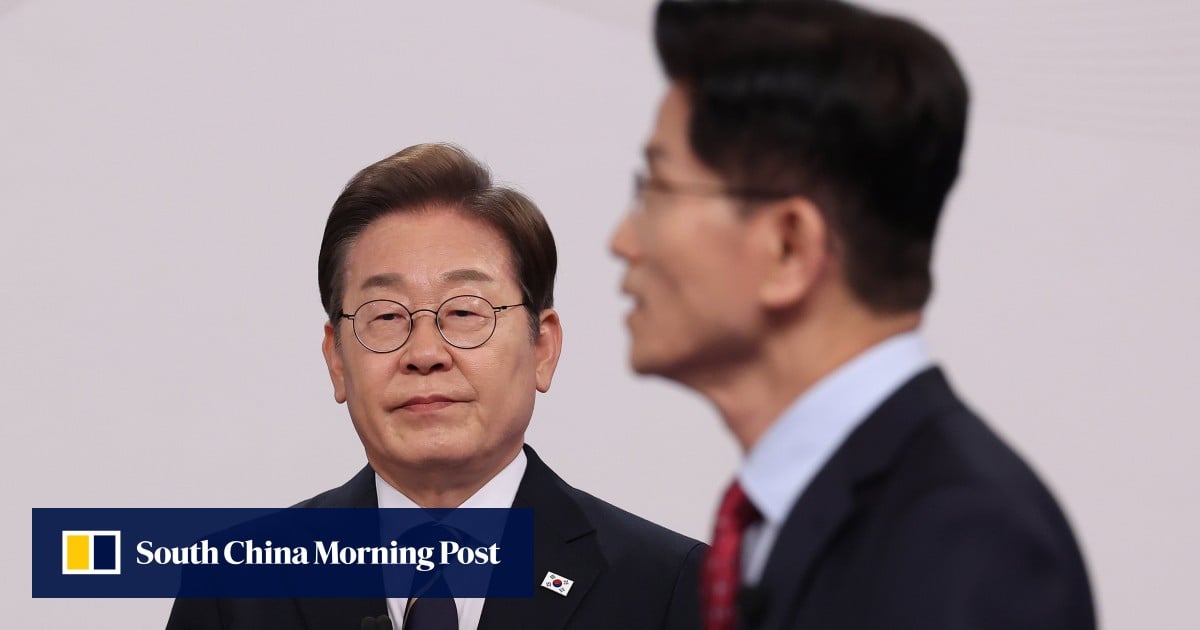 South Korea’s presidential candidates debate economic recovery