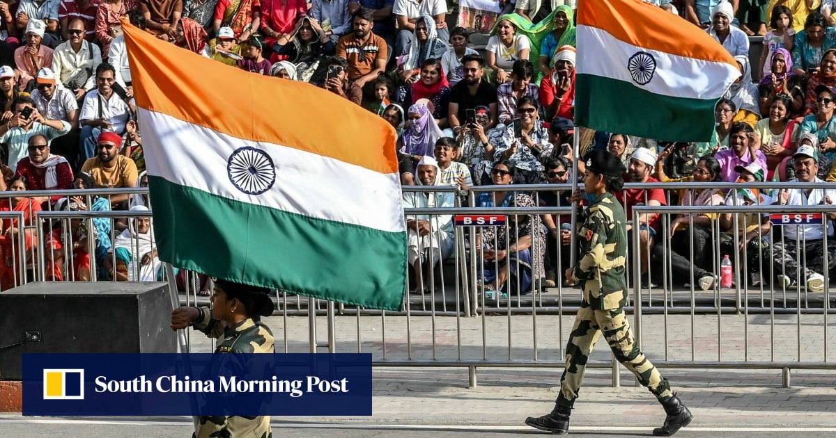 Pakistan, India agree to withdraw troops by end of May, resume border ceremony