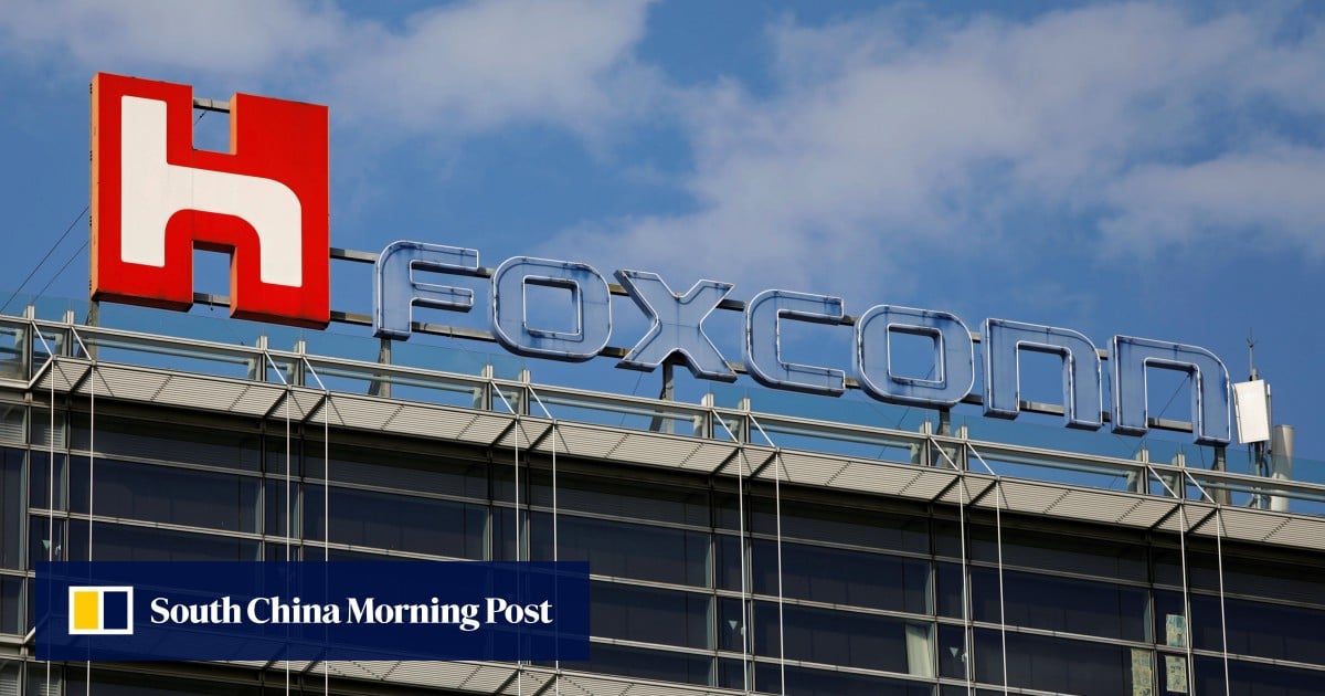 Foxconn pumps US$1.5 billion into India unit as Apple moves iPhone production from China - SCMP (Picture 1)