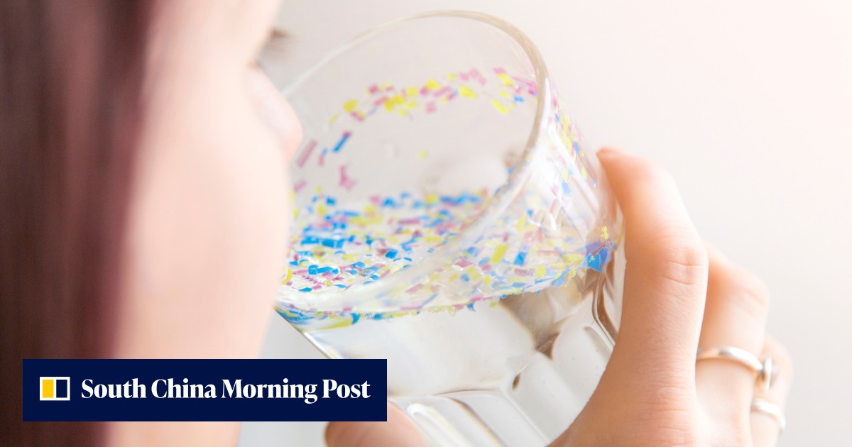 Eating Particles Microplastics in food and drinks damage our livers and affect ...
