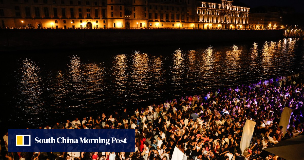 12 arrested as wave of syringe attacks mars France street music festival