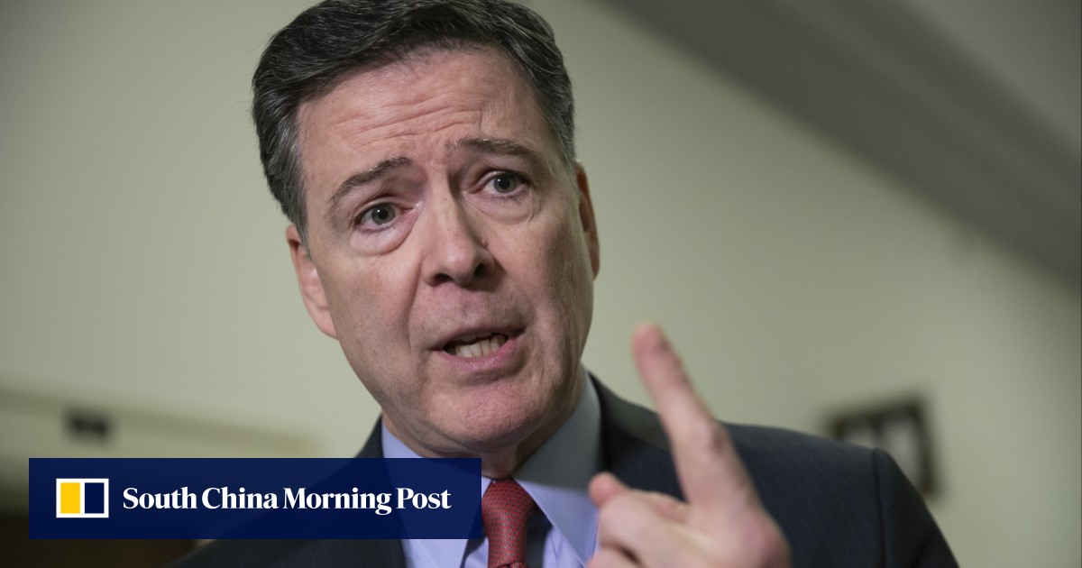 FBI Investigates Ex-CIA FBI Directors Over 2016 Russia Probe