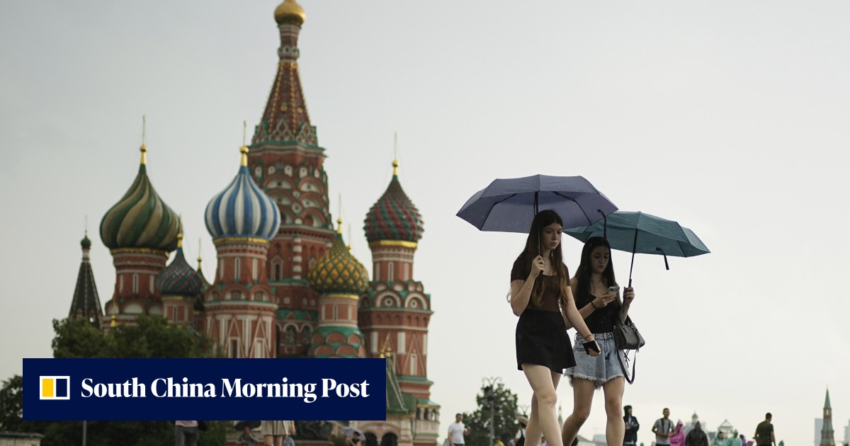 Trump says Ukraine shouldn’t target Moscow, amid talk of US-supplied ...