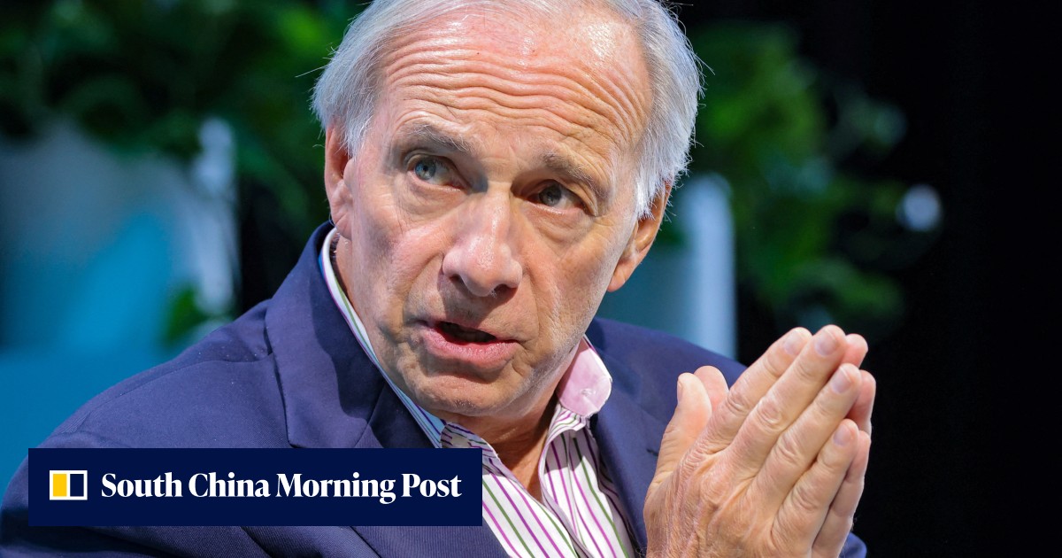Ray Dalio Advises China on Economic Risks in Beijing