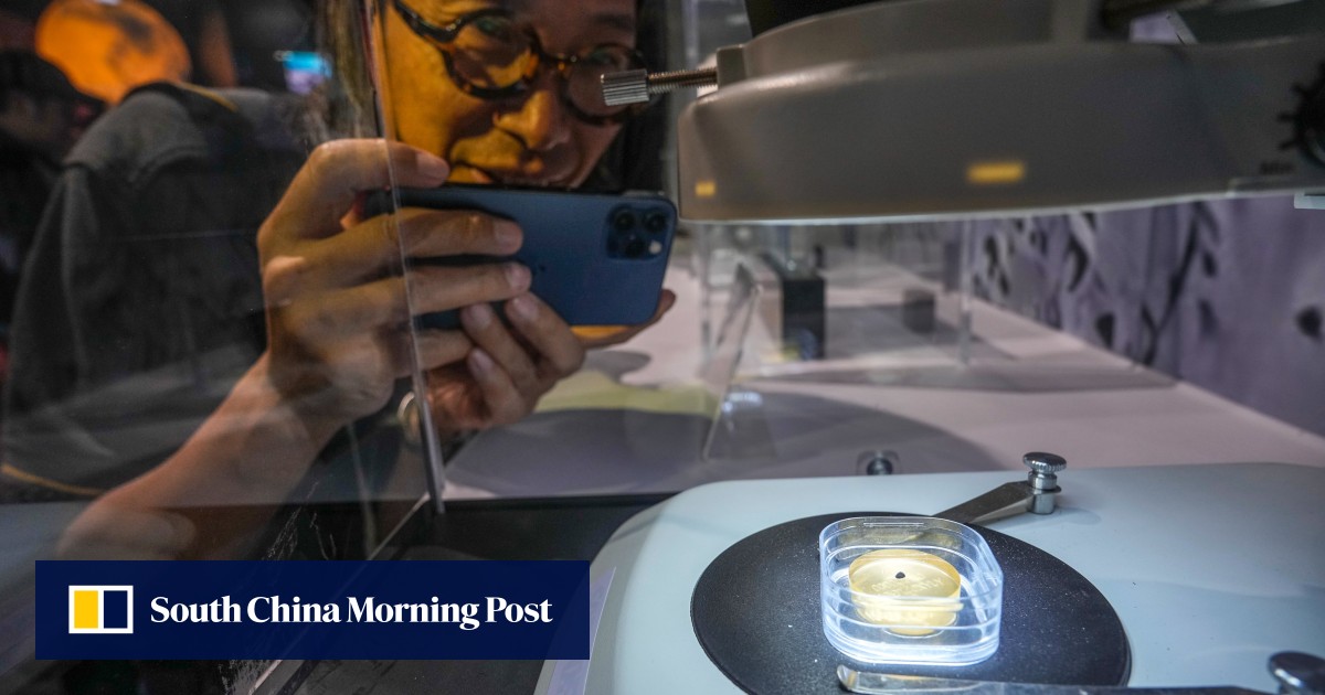 China’s Chang’e-6 samples reveal the moon’s ‘two-faced’ temperatures