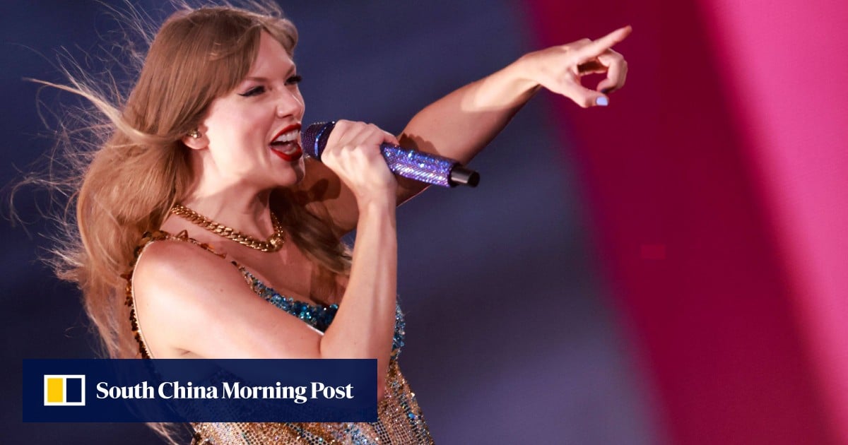 Taylor Swift's 'Life of a Showgirl' Breaks Global Streaming Records