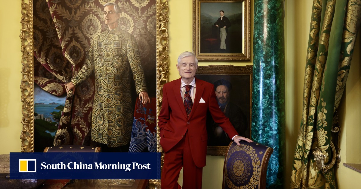 The ‘Wah’ factor: collector donates 3,000 Chinese textiles to Hong Kong museum