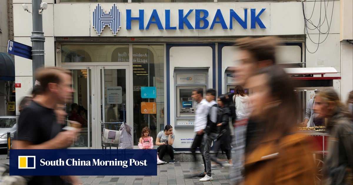 US Supreme Court Rejects Halkbank's Appeal, Clears Way for Sanctions Evasion Trial