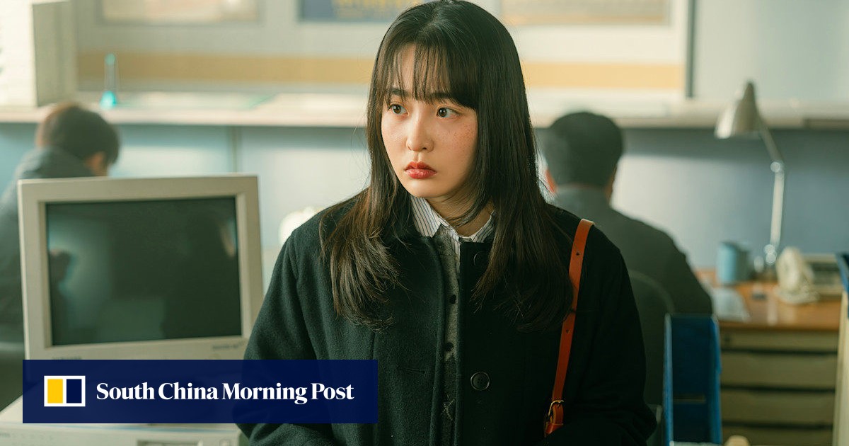 Netflix K-drama Typhoon Family: Kim Min-ha, Lee Joon-ho in ’90s financial crisis K-drama