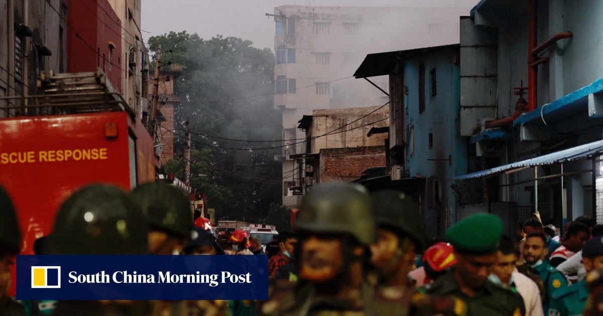 9 killed in chemical warehouse, garment factory fire in Bangladeshi capital