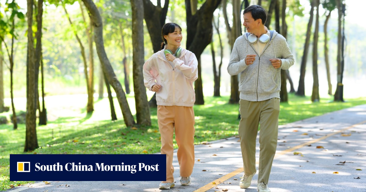 Boost Health: Try Backwards Walking for Fitness Gains!