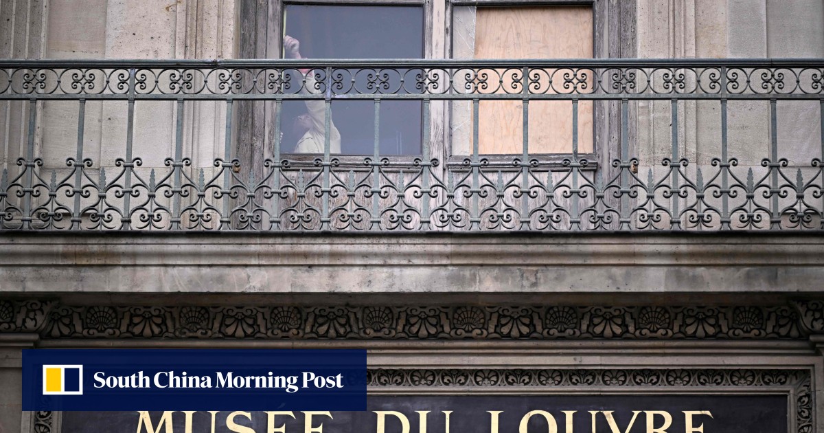 Louvre jewels may be irrecoverable as French police race against time