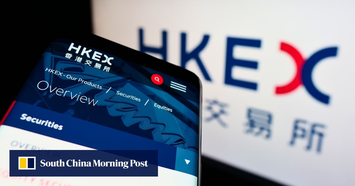 Hong Kong stocks edge down as investors look for signs of easing global tensions