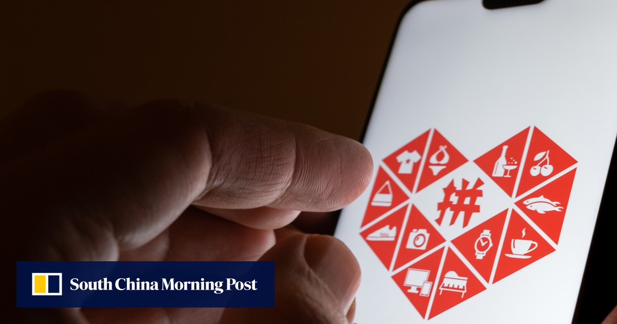 Scammers use fake courier messages to steal Hong Kong bank details from victims