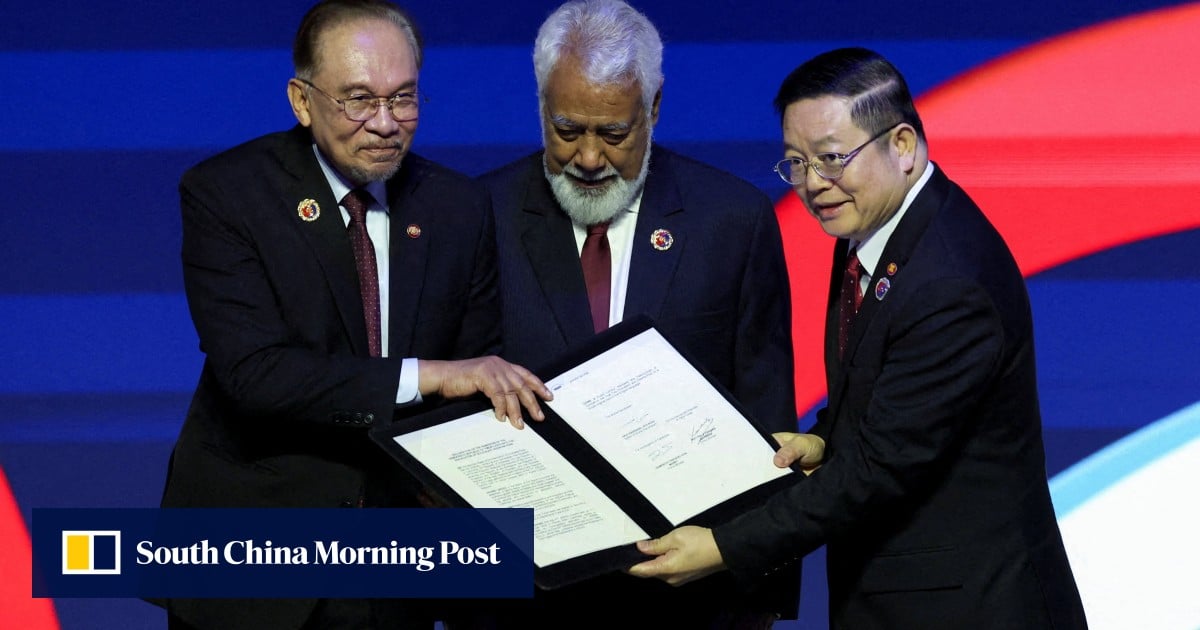 ‘This is history’: tears as East Timor completes journey into Asean ‘This is history’: tears as East Timor completes journey into Asean