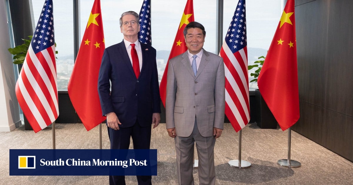 Singapore Shares Rise 0.5% Ahead US-China Leaders Meeting Amid Market Uncertainty