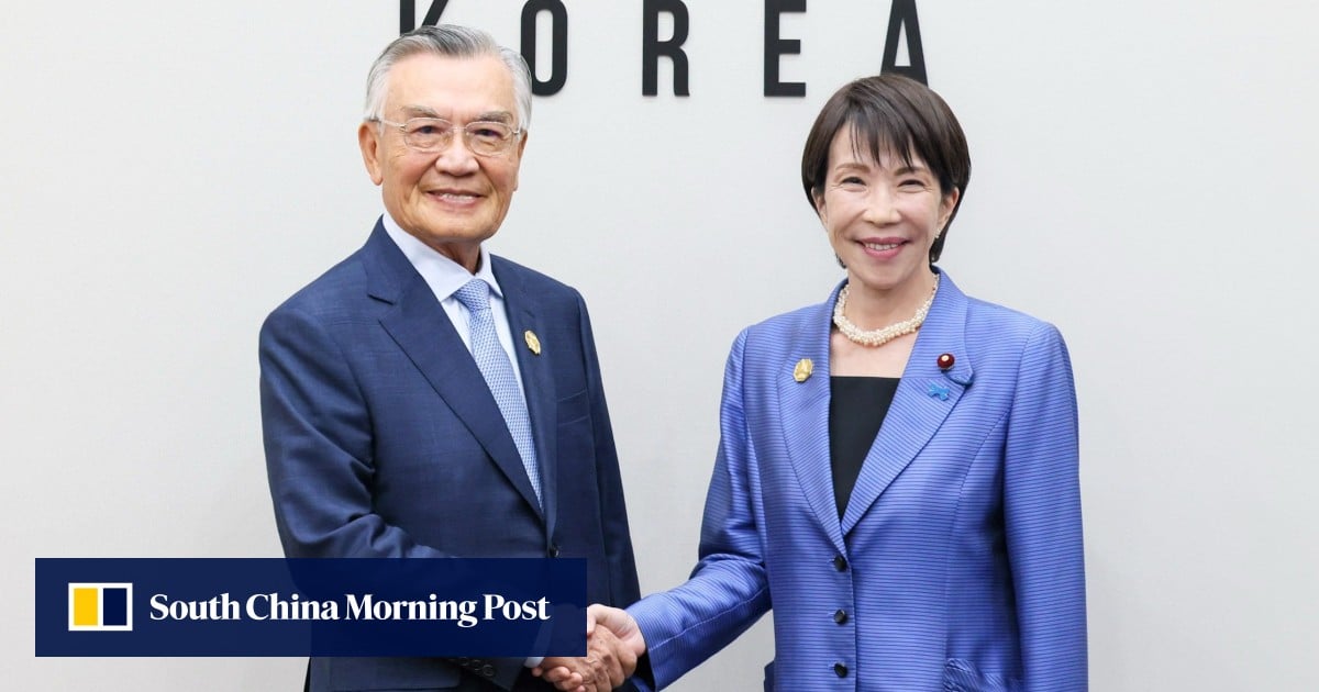 Taiwan can join Apec summit if it sticks to one-China principle, Beijing says