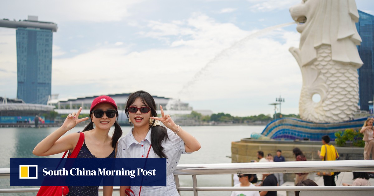 Chinese tourists flock to Singapore for ‘da ka’ moments, despite the high prices