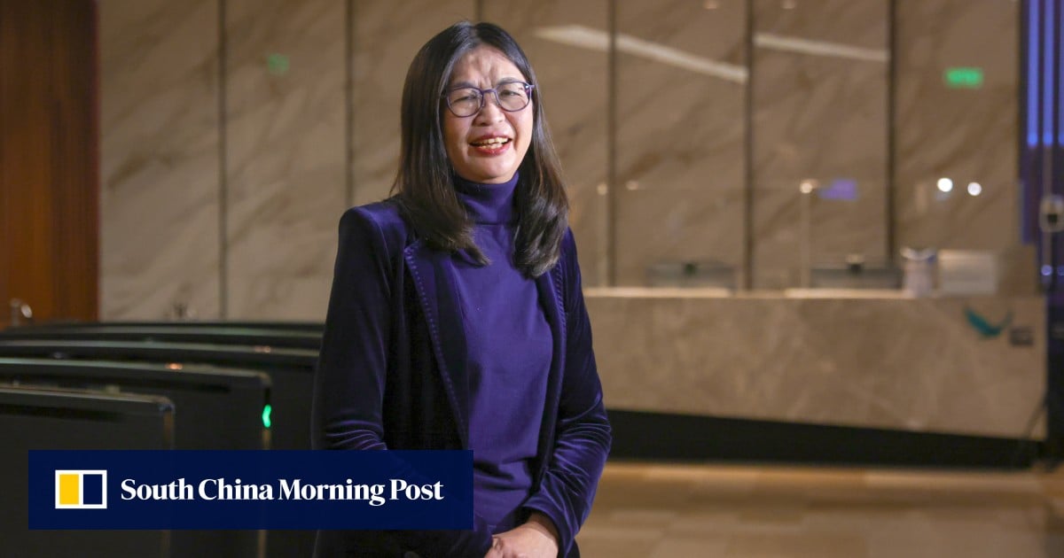 Hong Kong government renews contract for top market regulator Julia Leung