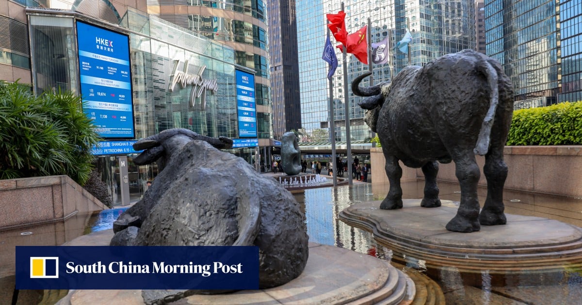 Hong Kong stocks rebound as investors await Alibaba earnings, US data