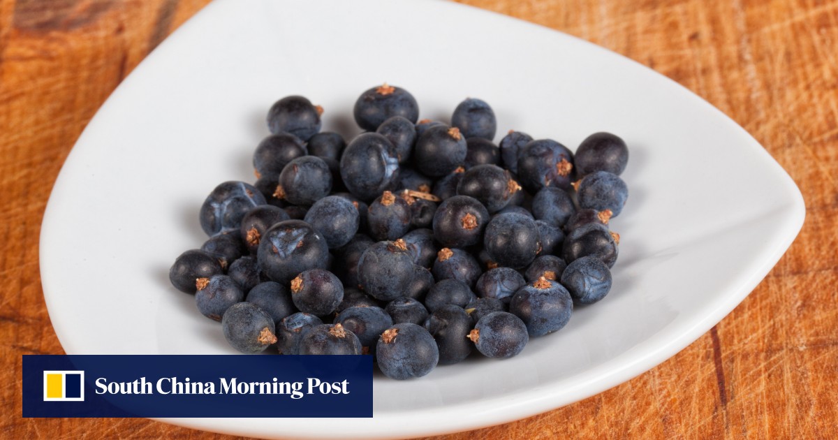 How to use juniper berries in marinades and to add flavour to sauerkraut