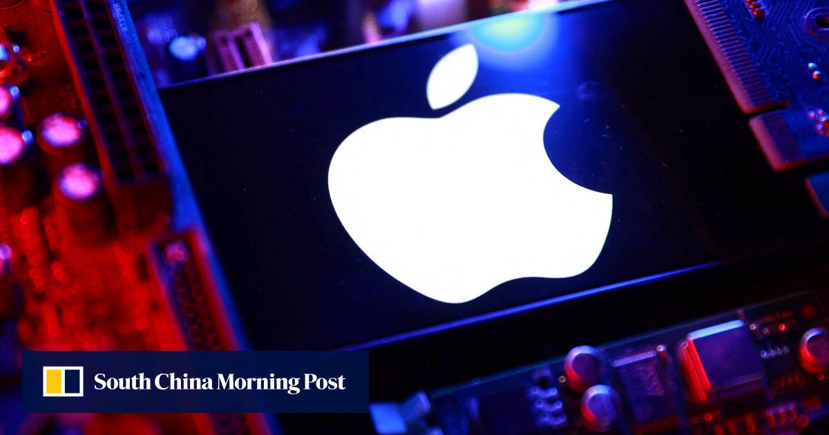 Singapore orders Apple, Google to stop fake government message scams