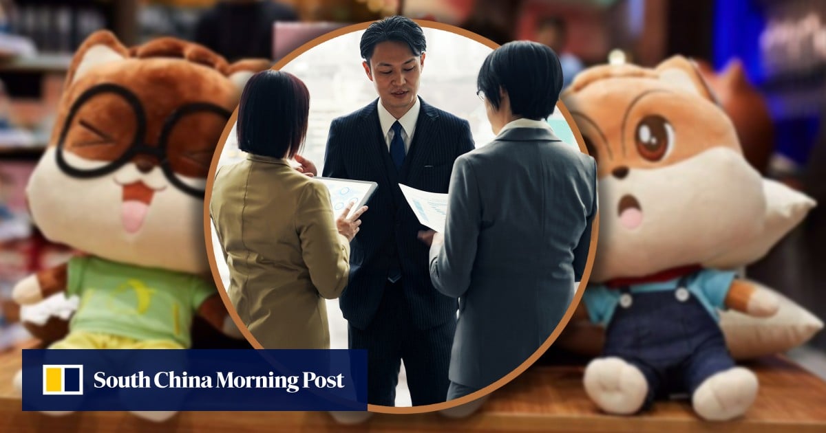 China snack brand hit for making staff change surname to ‘rat’, call customers ‘master’