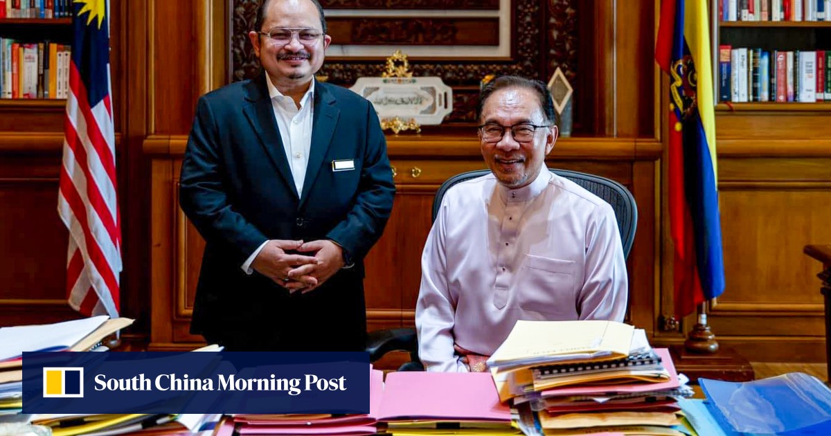 PM Anwar’s ex-aide detained by Malaysia’s anti-corruption agency