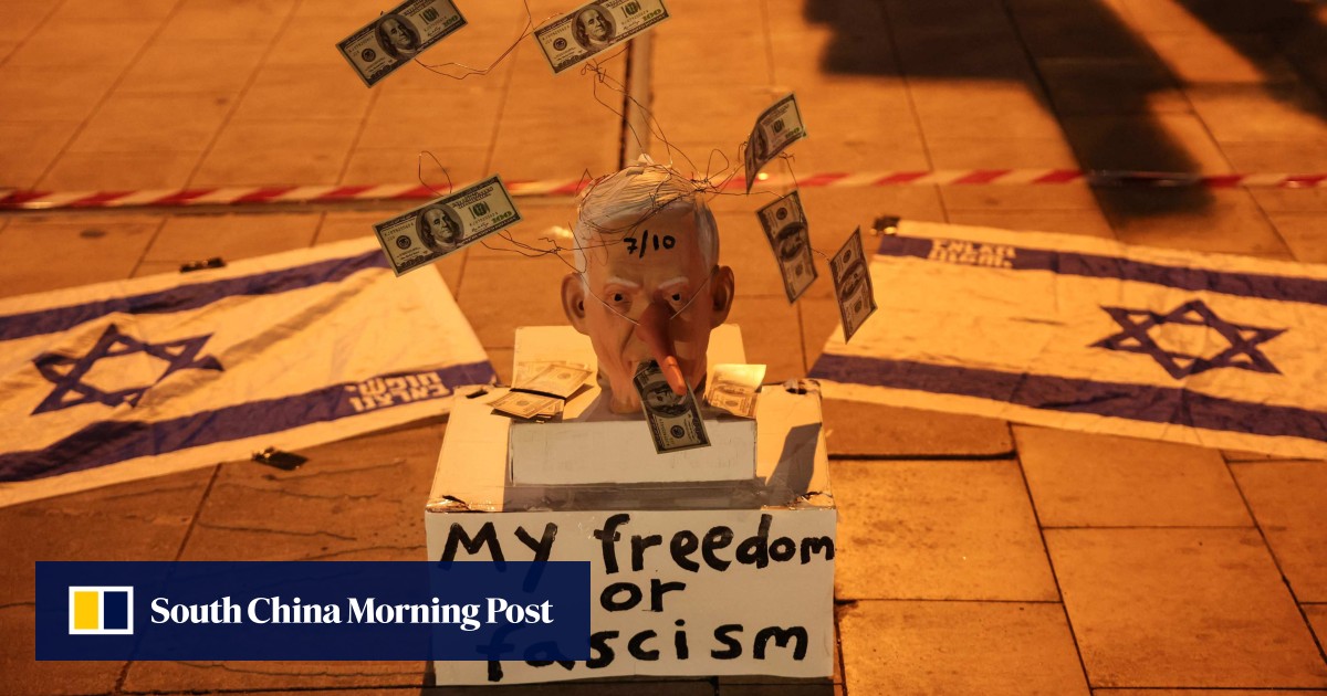 Netanyahu: corruption trial ‘impossible demand’, seeks pardon amid protests