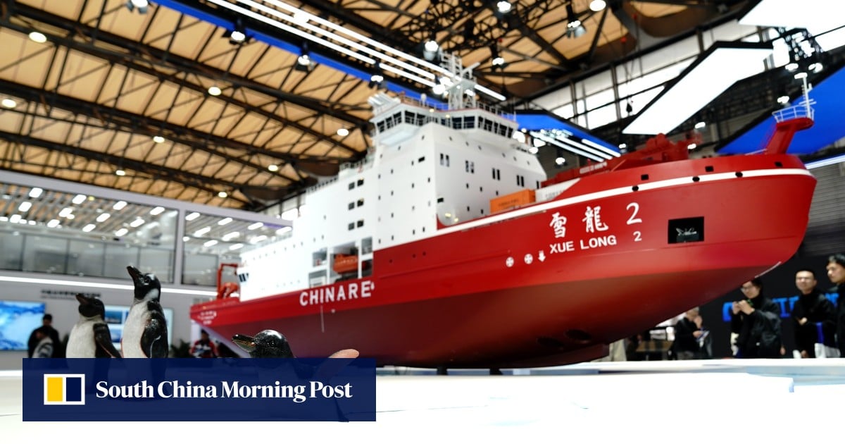 Chinese shipyards shift focus to advanced vessels as rivals gain ground