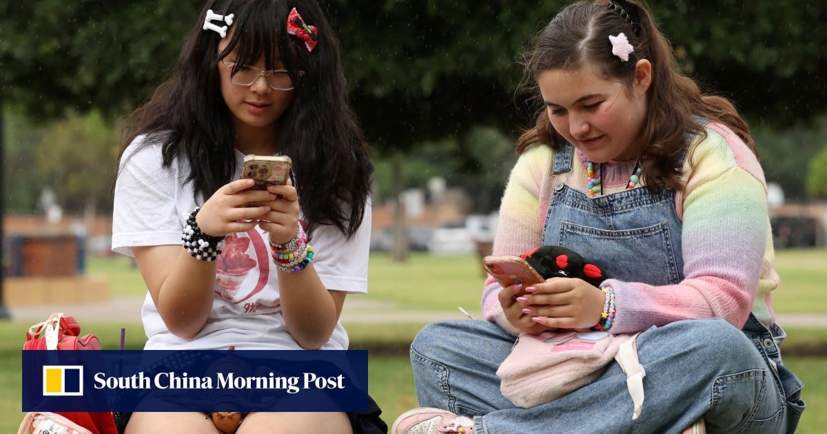 ‘A lot of fear’: Australia’s under-16s anxious ahead of social media ban