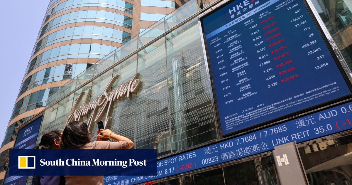 Hong Kong stocks resume decline as tech giants stumble on AI bubble jitters